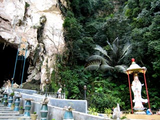 Kek Lok Tong Cave Temple