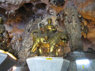 Kek Lok Tong Cave Temple