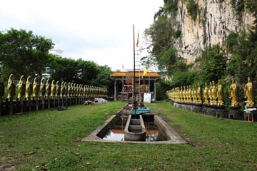 Kwan Yin Tong Temple