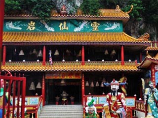 Ling Sen Tong Temple