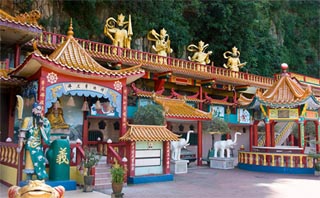 Ling Sen Tong Temple